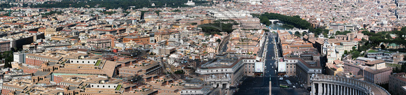 Roma, Lazio, view from Basilica di San Pietro, via della Concilliazione 2003
